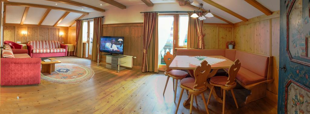 Gaestehaus "Ski-Depot" Apartment Seefeld in Tirol Room photo